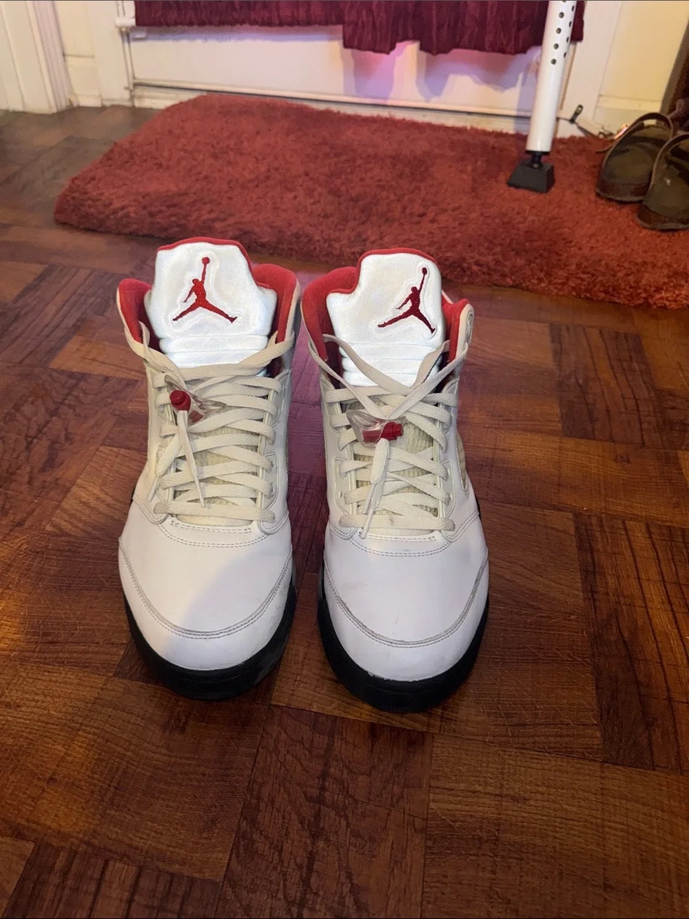 Jordan fire red 5 size 14